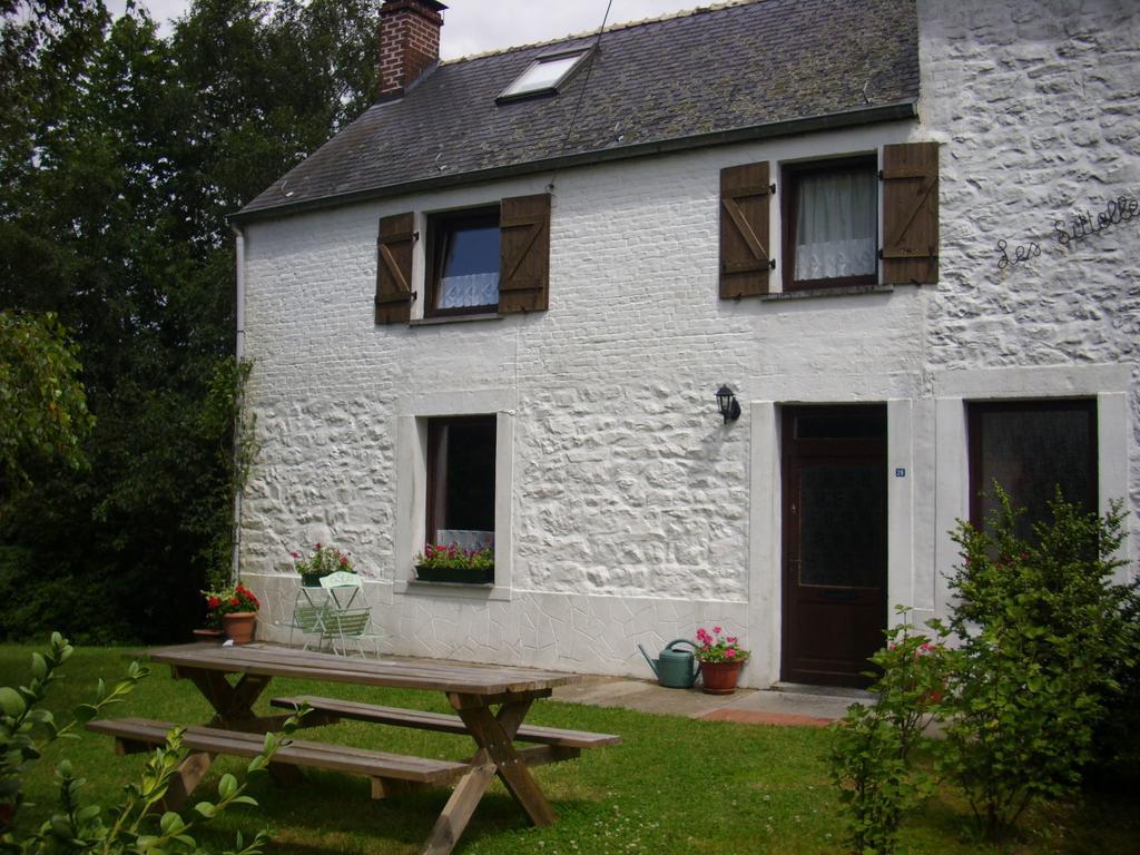 Nice G Te With Private Garden In Br Ly De Pesche Couvin Exterior photo